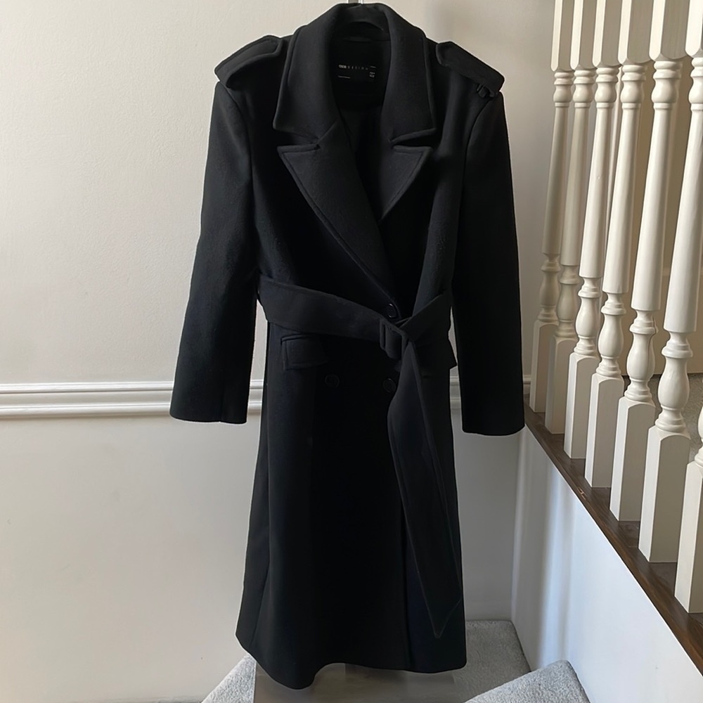 ASOS Design luxe belted coat in black sz 6 US